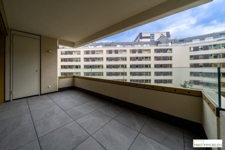 *Erstbezug* 3-Zimmer Wohnung im 5. Liftstock!