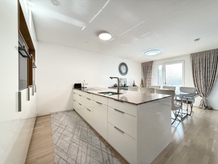 EFFIZIENTES WOHNEN FÜR FAMILIEN! NEUBAU im GRÜNEN aus 2022!