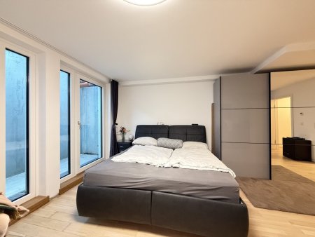FAMILIENTRAUM mit großem GARTEN! Neubau aus 2022 - auf Eigengrund!