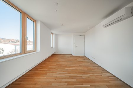 Sandleitengasse 64 – Stilvoll wohnen, naturnah leben