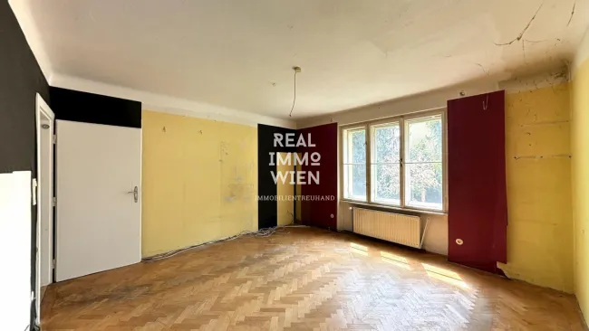Sanierungsbedürftige 3-Zimmer-Wohnung in Baden – Ihr individuelles Wohnprojekt mit großem Potenzial! - Bild