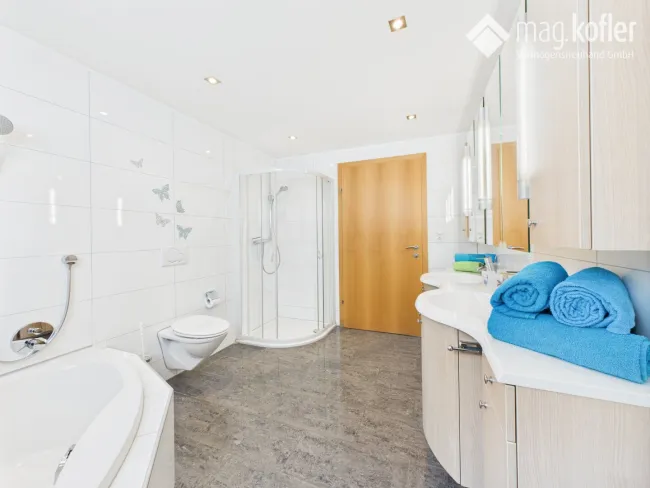 Badezimmer UG