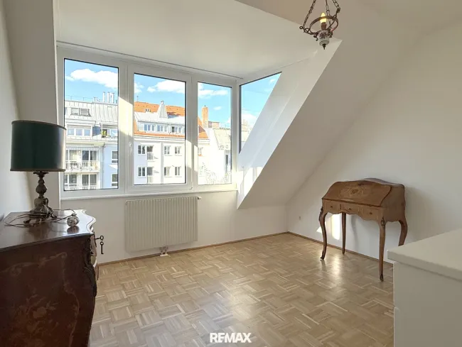1. Dachgeschoss - Zimmer 1