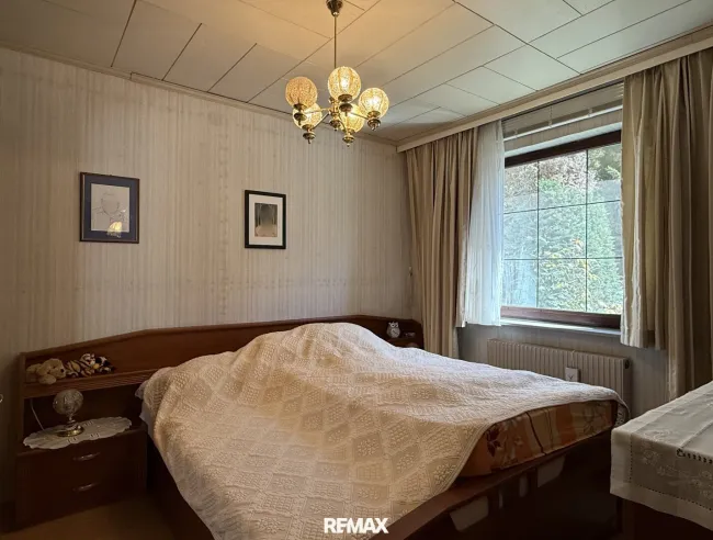 Erdgeschoss - Schlafzimmer
