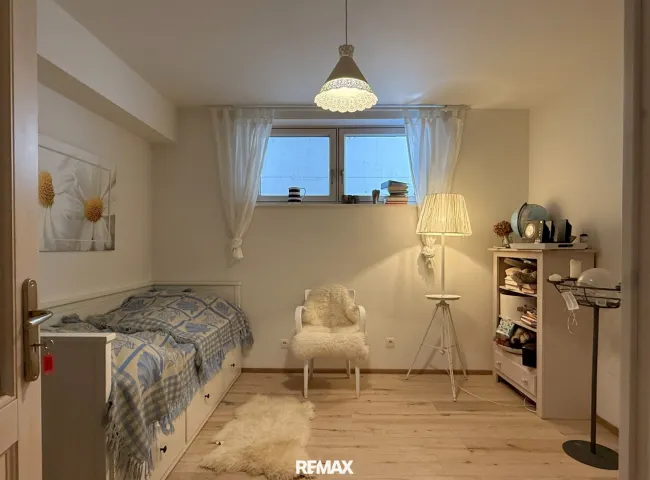 Untergeschoss - Zimmer 1