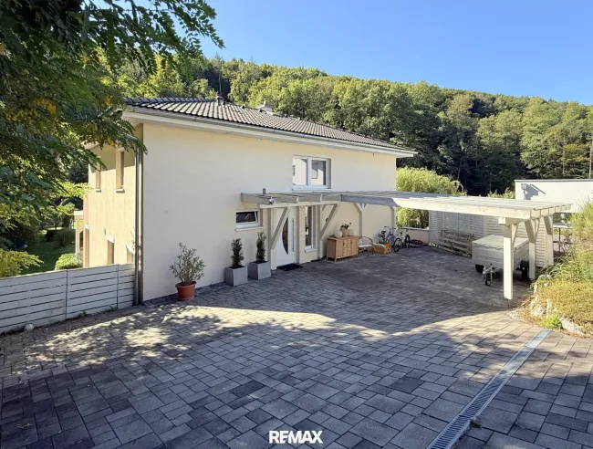 Carport