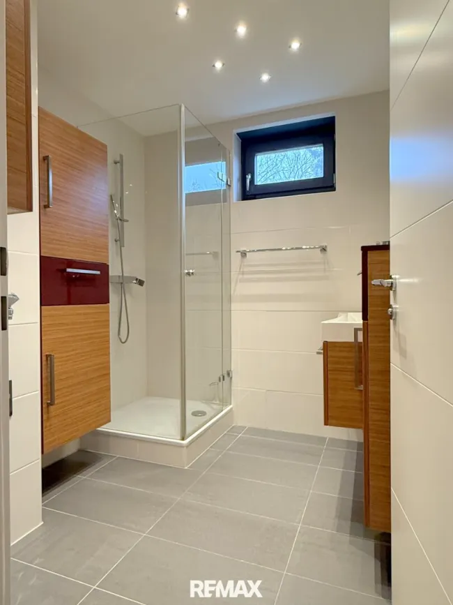 Badezimmer - Erdgeschoss