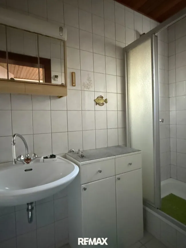 Erdgeschoss - Badezimmer