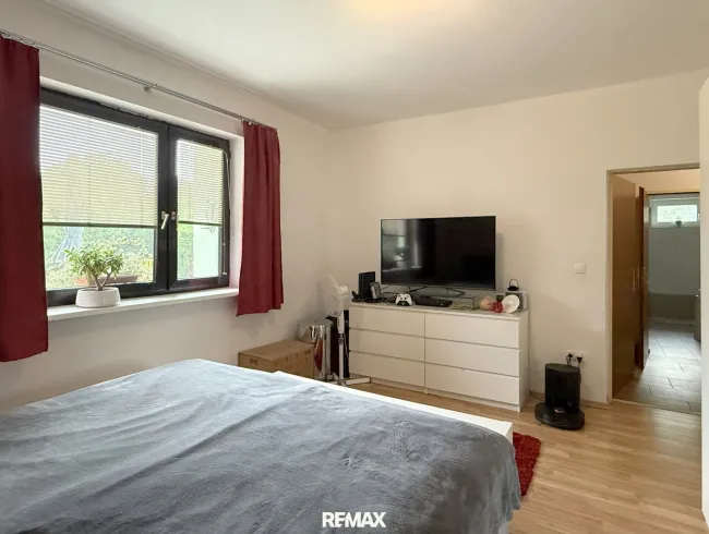 Erdgeschoss - Schlafzimmer