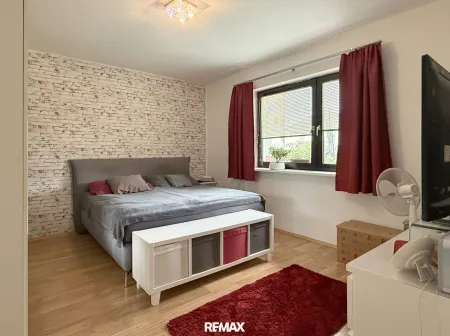 Erdgeschoss - Schlafzimmer