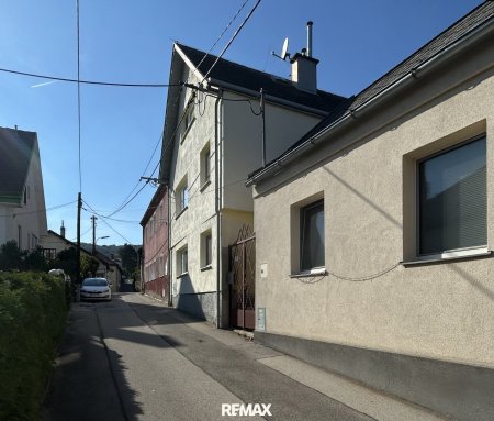 Straßenansicht