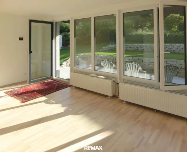 Hausansicht vom Garten