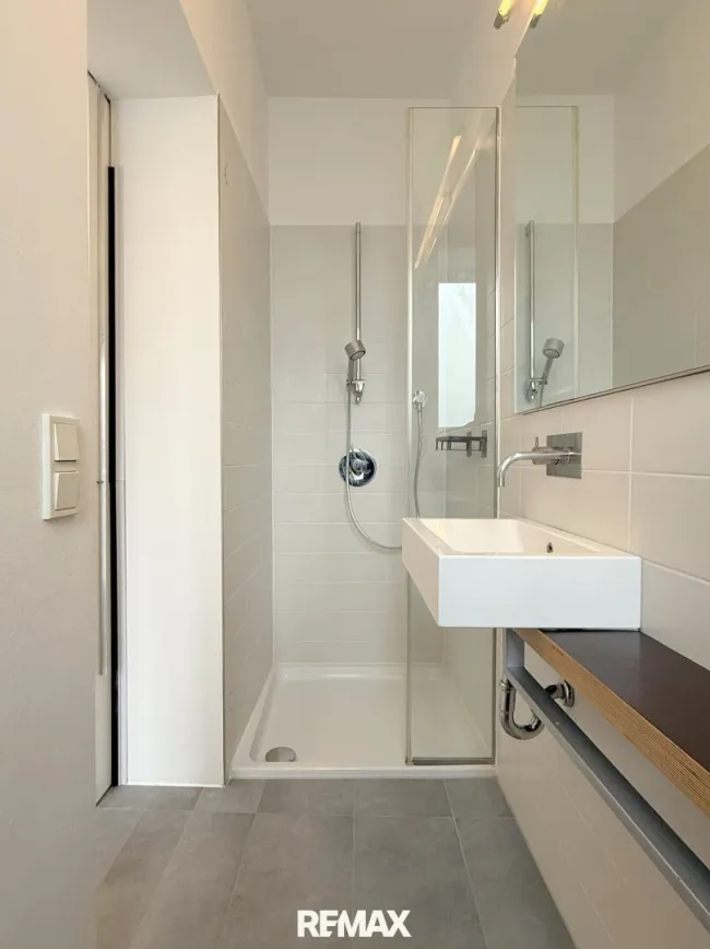 Erdgeschoss - Badezimmer
