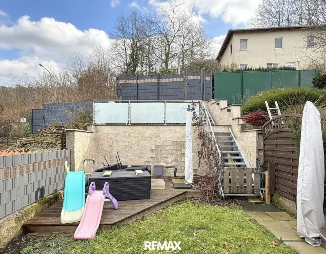Garten mit Terrasse