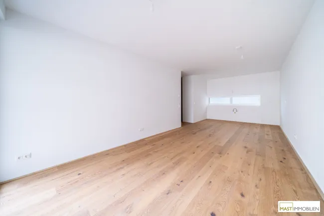 *Erstbezug* 3-Zimmer Wohnung mit über 12qm Freifläche! - Bild