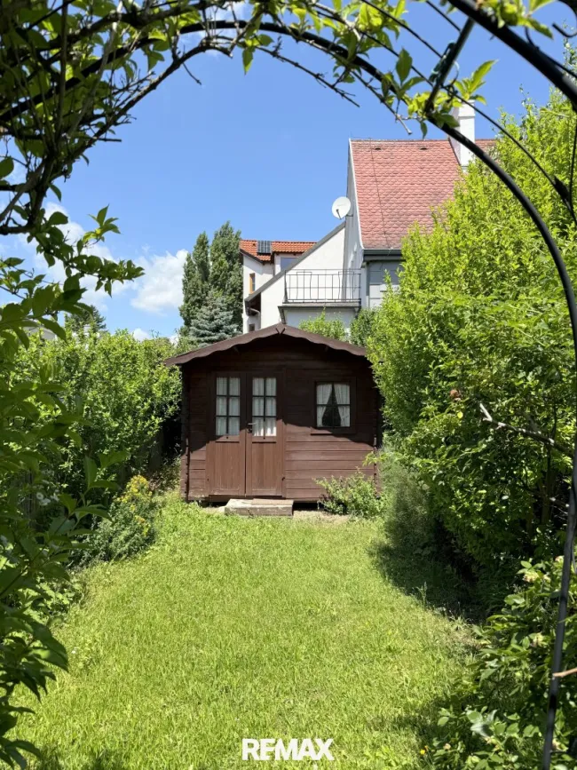 zum eigenen Garten
