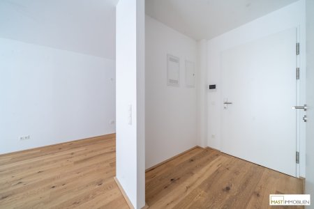 *Erstbezug* 2-Zimmer Wohnung mit rund 9,5 qm Freifläche