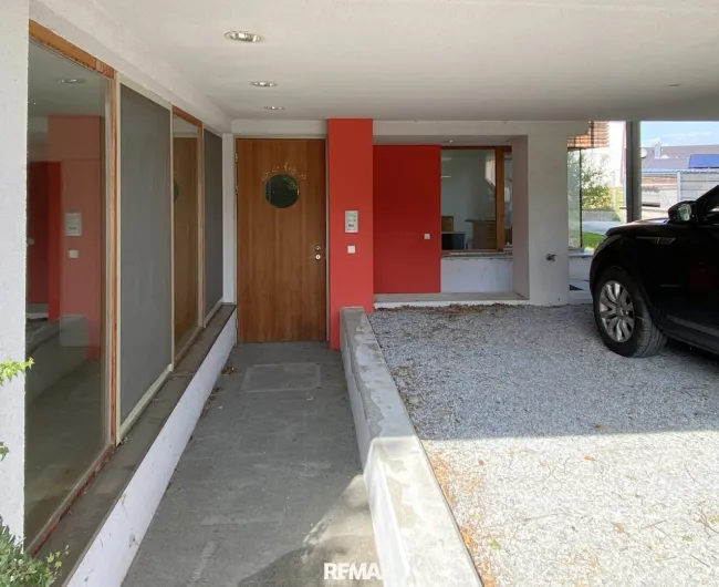 Eingang Büro