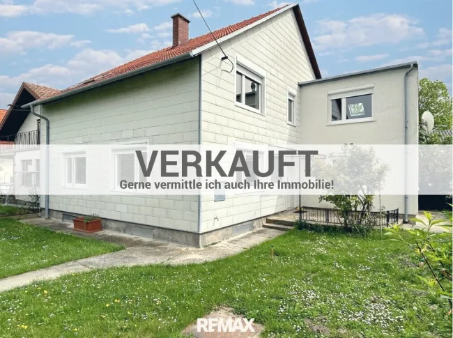 VERKAUFT - 7 große Zimmer! - Titelbild
