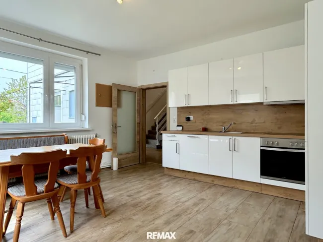 VERKAUFT - 7 große Zimmer! - Bild