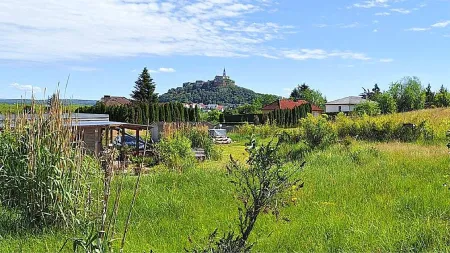 GÜSSING - Traumhafter Baugrund mit Burgblick | Tiny House sofort bewohnbar | Bungalow mit Pool bereits bewilligt