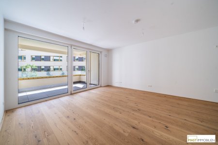 *Erstbezug* 2-Zimmer Wohnung mit großzügiger Freifläche!