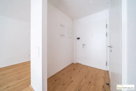 *Erstbezug* 2-Zimmer Wohnung mit großzügiger Freifläche!