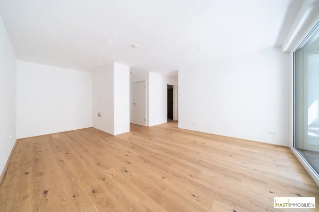 *Erstbezug* 2-Zimmer Wohnung mit großzügiger Freifläche! - Bild