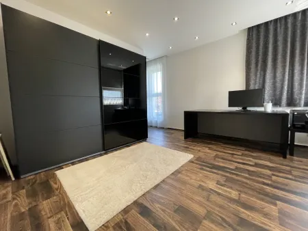 Büro OG