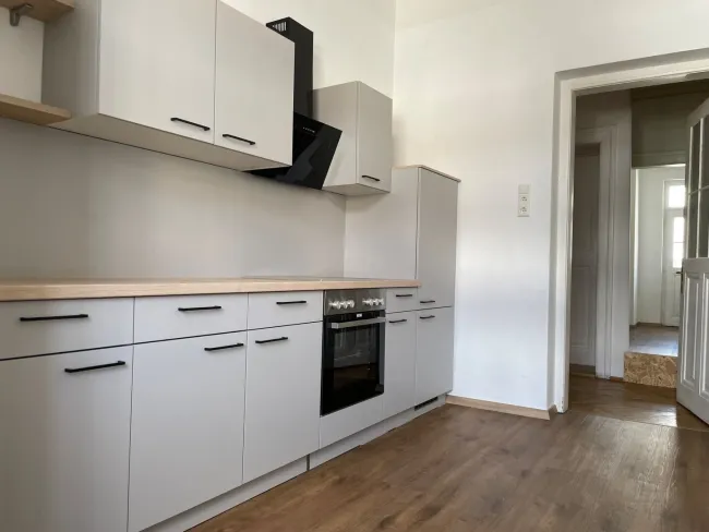 Keesgasse - großzügige 4 ZimmerAltbauwohnung mit Balkon! - Bild
