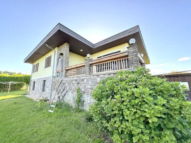 Nähe Gnas! Einfamilienhaus ca. 198 m², 7 Zimmer, Grund ca. 1000 m² - Bild