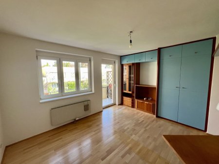 Gratkorn! Idyllisches, leistbares Wohnen mit Balkon und Tiefgarage!