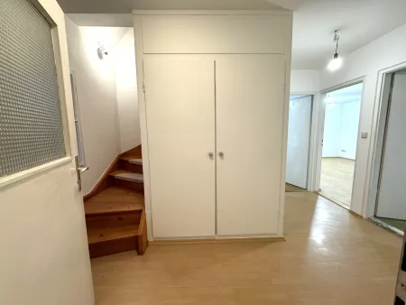 Liebenau, Einfamilienhaus bzw. Doppelreihenhaus in ruhiger Lage ca. 94,00 m², 5 Zimmer