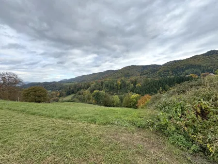 Ruhige Toplage mit sensationellem Panoramablick nahe Arnfels – Hardegg, ein Naturjuwel für Genießer, Familien & Investoren!