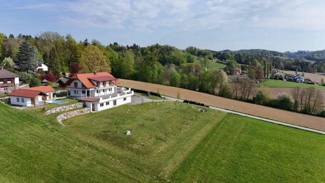 Empersdorf | Ein Ort, der berührt – Anwesen mit Weitblick, Ruhe und einem Gefühl von Zuhause! - Bild
