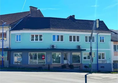 STEGERBACH ZENTRUM – Geschäftshaus mit Wohnung in Toplage mit vielseitigem Potenzial