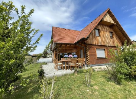 Obervogau - Charmantes Einfamilienhaus mit 4 Zimmern und einem 2ten kleinen Haus sowie Doppelcarport - vielseitig verwendbar!