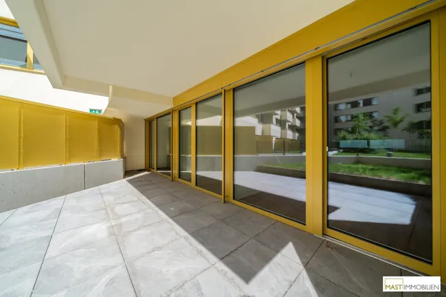 *GARTENWOHNUNG* Moderne 3-Zimmer Wohnung mit ca. 36 m² Freifläche! - Bild