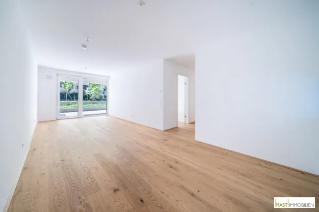 *Erstbezug* Moderne 3-Zimmer Wohnung mit 50qm Freifläche! - Bild