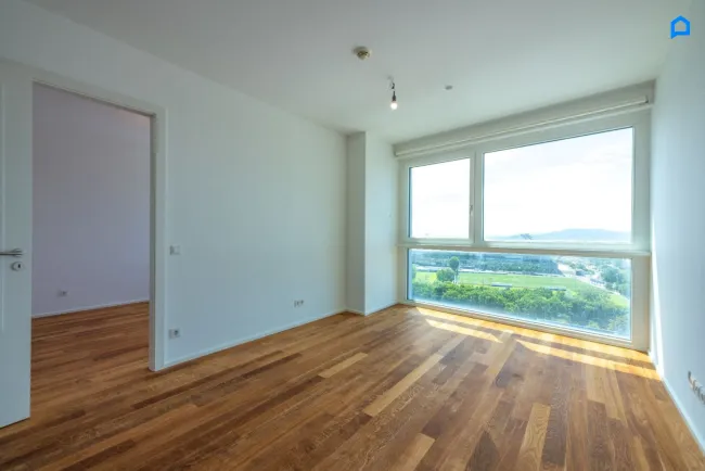 Helle 2 Zimmer, 14.OG Weitblick Richtung Süden Wiens, ERSTBEZUG nach Renovierung, - Bild