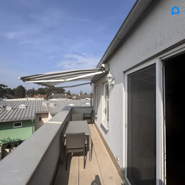 PENTHOUSE, hell, 2 Zimmer + 2 Terrassen u. Autoabstellplatz, S-BAHN , ca. 34 Minuten zum Praterstern. hohe Räume bis 3,40m! - Bild