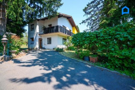 Einfamilienhaus, Zentrumsnähe mit Grünruhelage – Baugrundstück mit Entwicklungspotenzial - 1540m² Grund- für Bauträger- Familien - Investoren