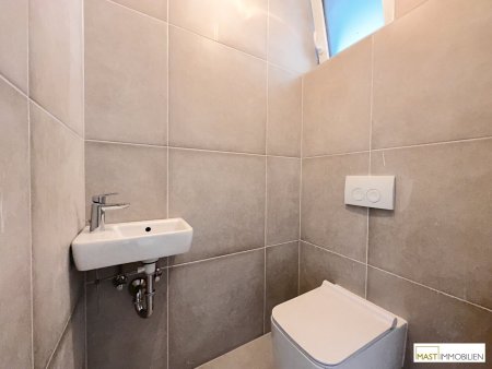 Wunderschöne 2-Zimmer-Wohnung mit Balkon und Stellplatz!