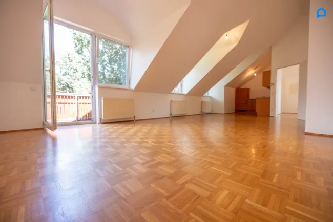 Wohnen nahe Oberlaa – helle 3-Zimmer-Wohnung mit riesigem Wohnbereich 36 m² Wohnküche und 7,8 m² Balkon + grüner Innenhof, 1. OG, Dachgeschoss - Titelbild