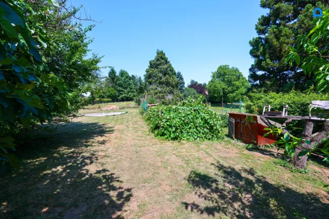 Zentrumsnähe mit Grünruhelage – Baugrundstück mit Entwicklungspotenzial - 1540m² - für Bauträger- Familien - Investoren - Bild