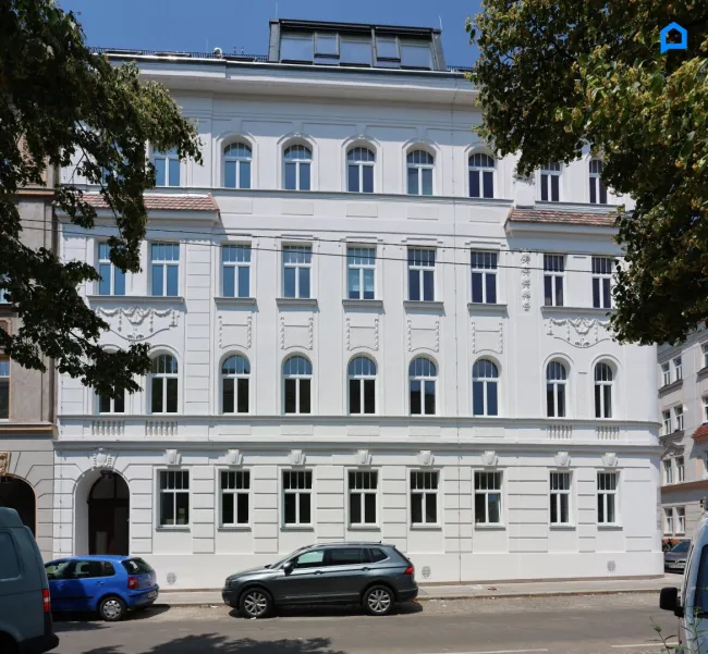 ERSTBEZUG, JETZT einziehen! Dachgeschoss NEU mit modernster Ausstattung c. 113 m² Wohnfläche, 4 Zimmer plus Nebenräume, Wärmepumpe, FBH, Deckenkühlung - Titelbild