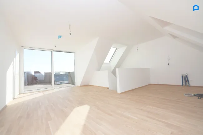 ERSTBEZUG, JETZT einziehen! Dachgeschoss NEU mit modernster Ausstattung c. 113 m² Wohnfläche, 4 Zimmer plus Nebenräume, Wärmepumpe, FBH, Deckenkühlung - Bild