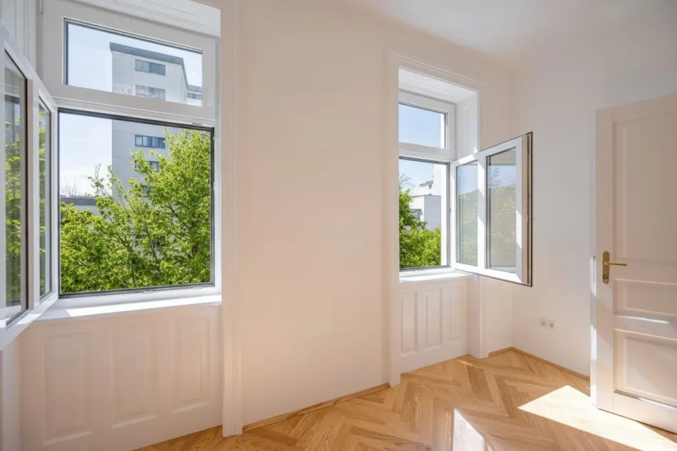 ++NEU++ Grünblick! Hochwertig kernsanierter ERSTBEZUG in toller Lage mit optimalen Grundriss! - Bild