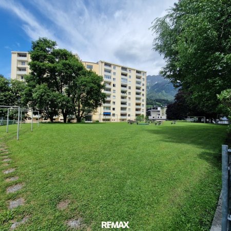Wohnung mit 2 Loggien Sicht auf Patscherkofel und Bergisel in begehrter Lage Hötting. Uni, Klinik & Innenstadt fußläufig erreichbar Tiefgaragenstellplatz im Kaufpreis enthalten