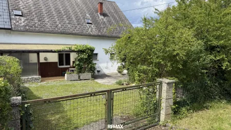 Sanierungdürftiges Einfamilienhaus mit Gewölbekeller und großem Potenzial in Kohfidisch